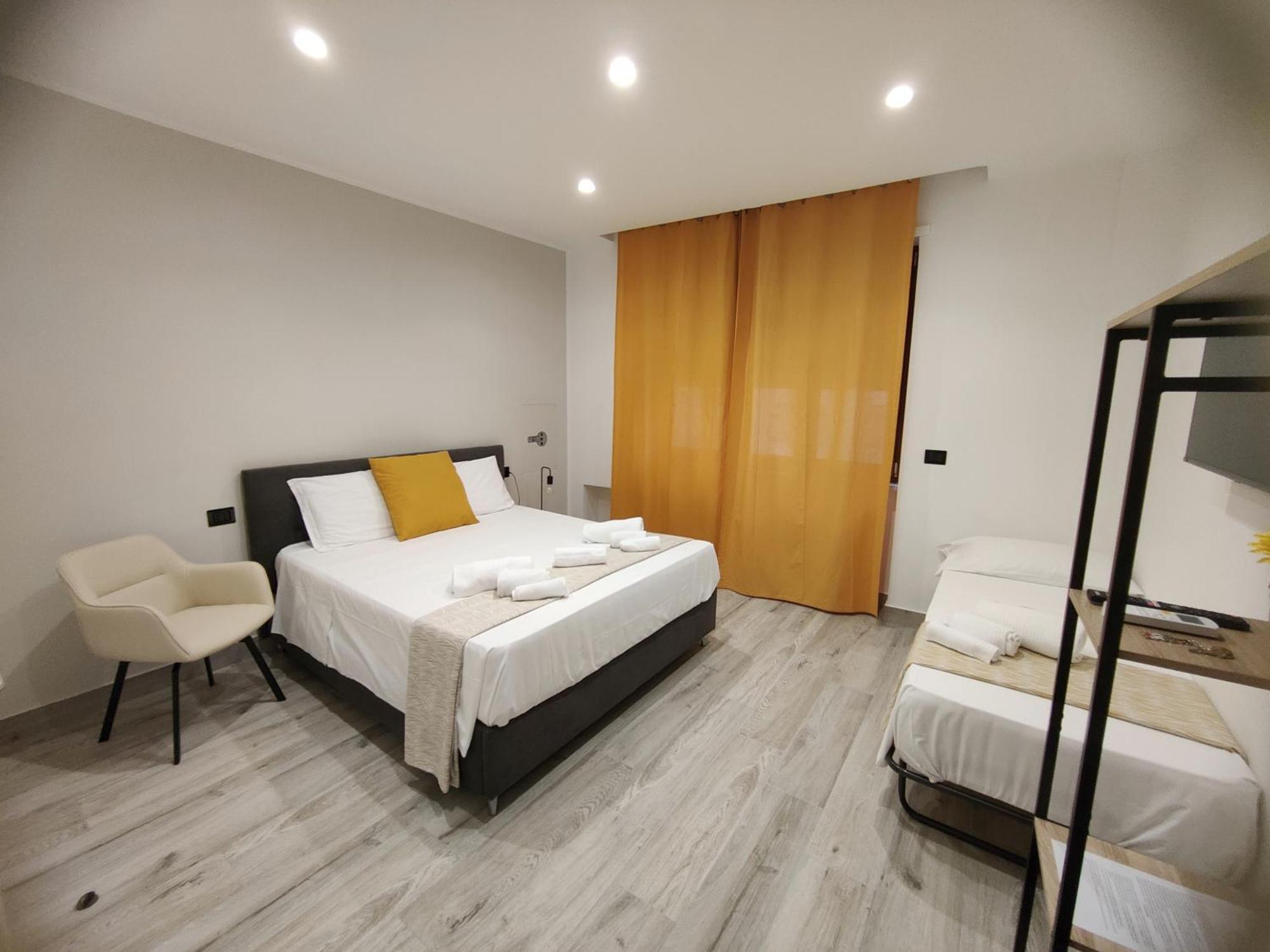 Sweet Rooms San Francesco Neapel Exterior foto