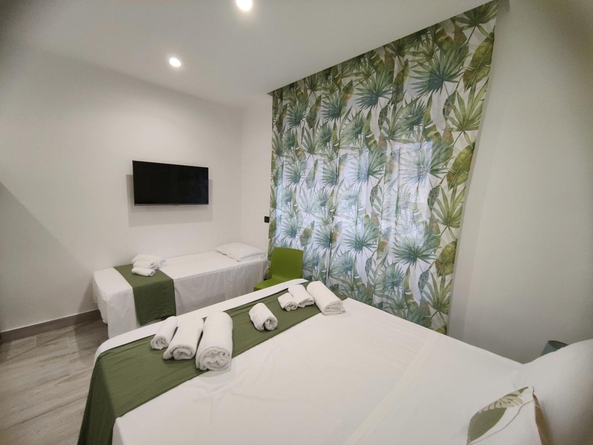 Sweet Rooms San Francesco Neapel Exterior foto