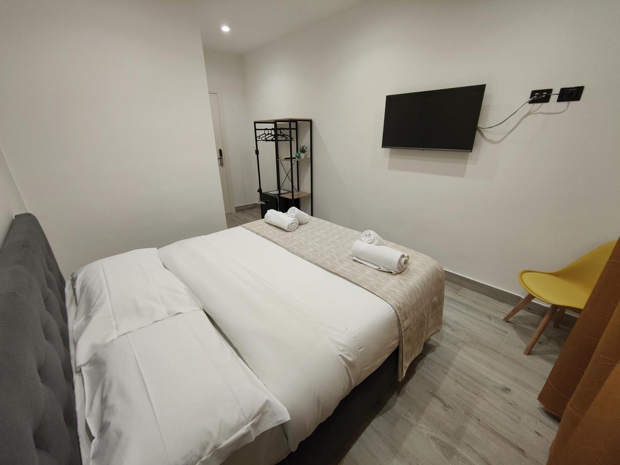 Sweet Rooms San Francesco Neapel Exterior foto
