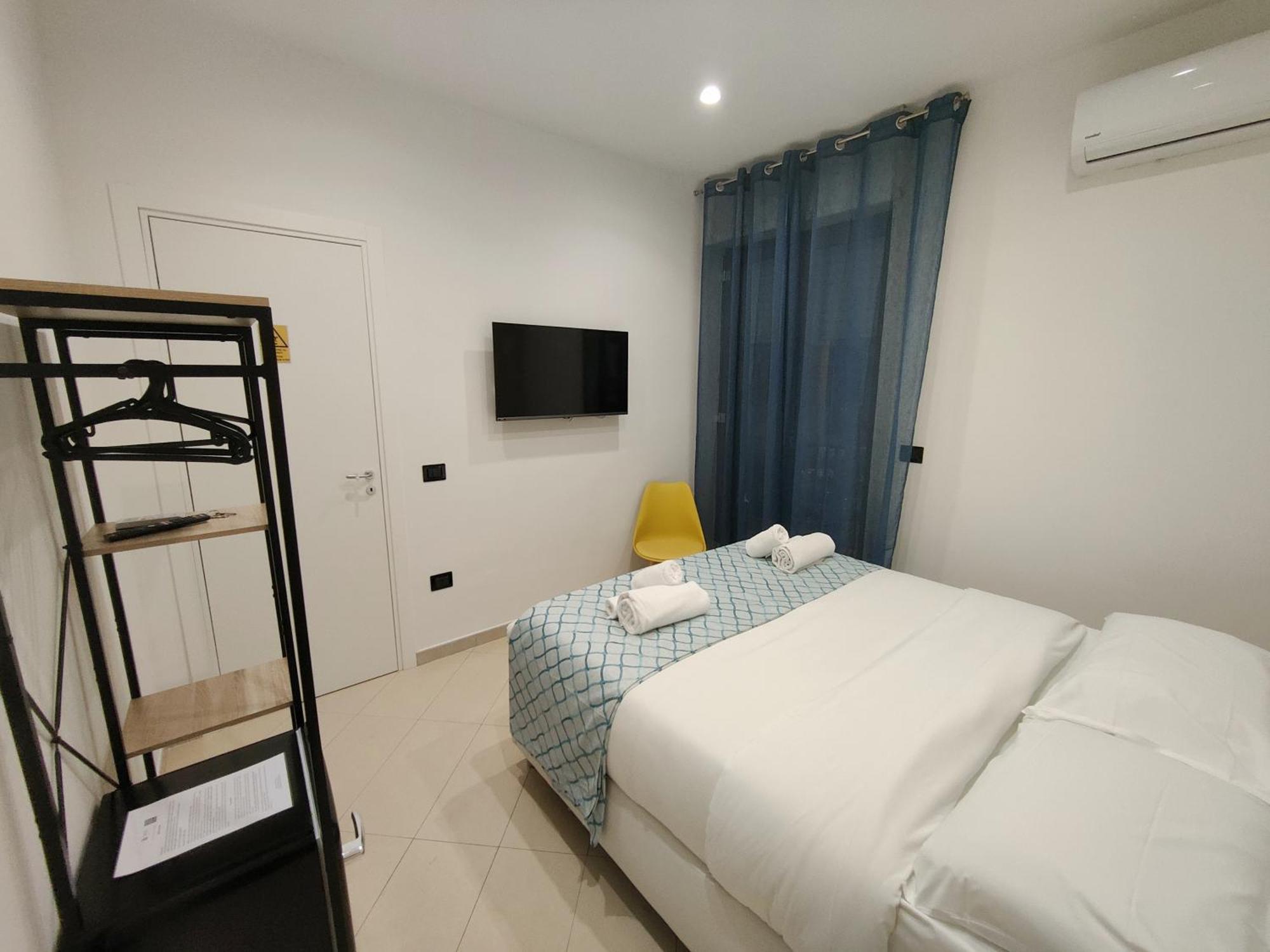 Sweet Rooms San Francesco Neapel Exterior foto