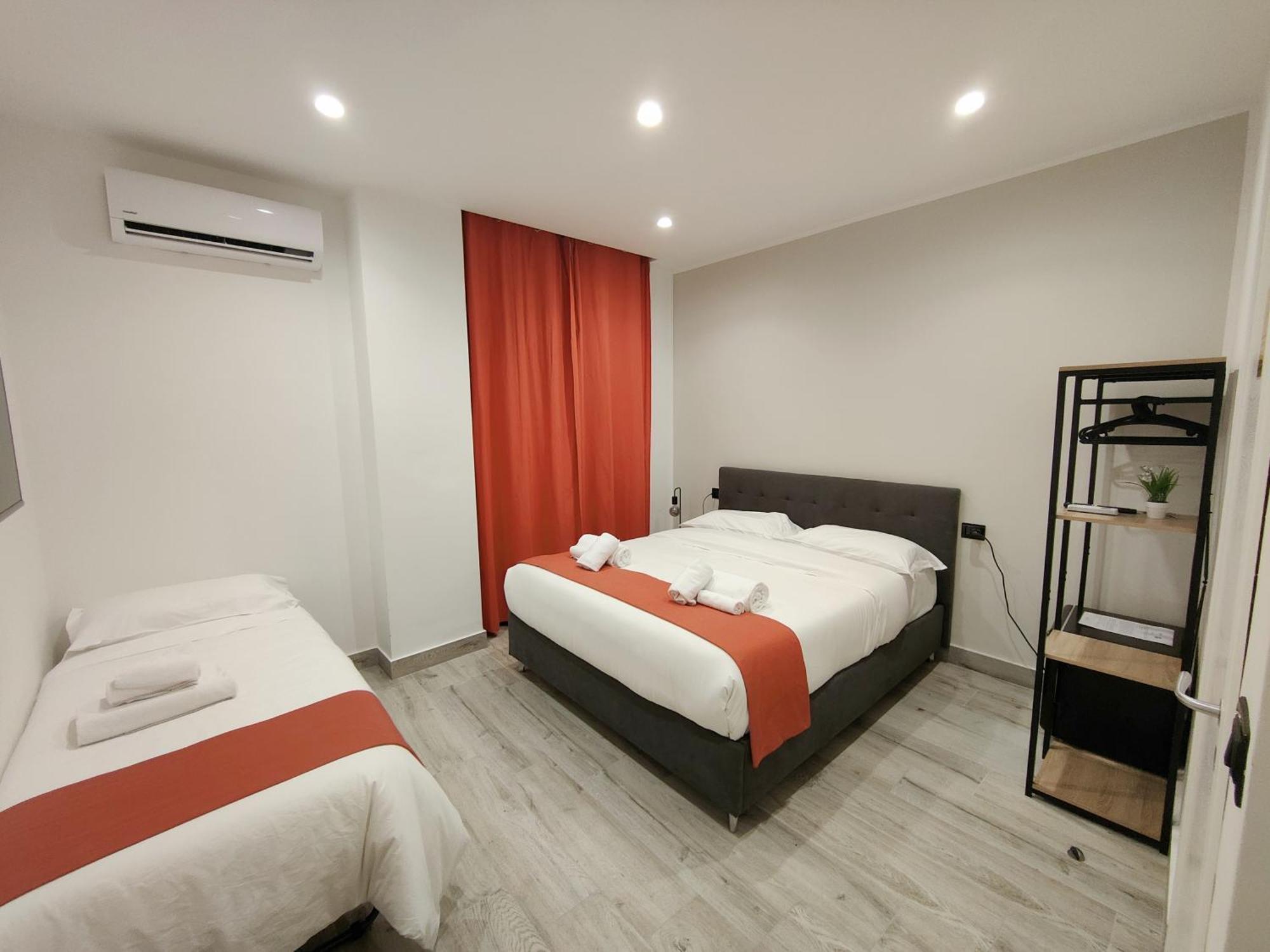 Sweet Rooms San Francesco Neapel Exterior foto